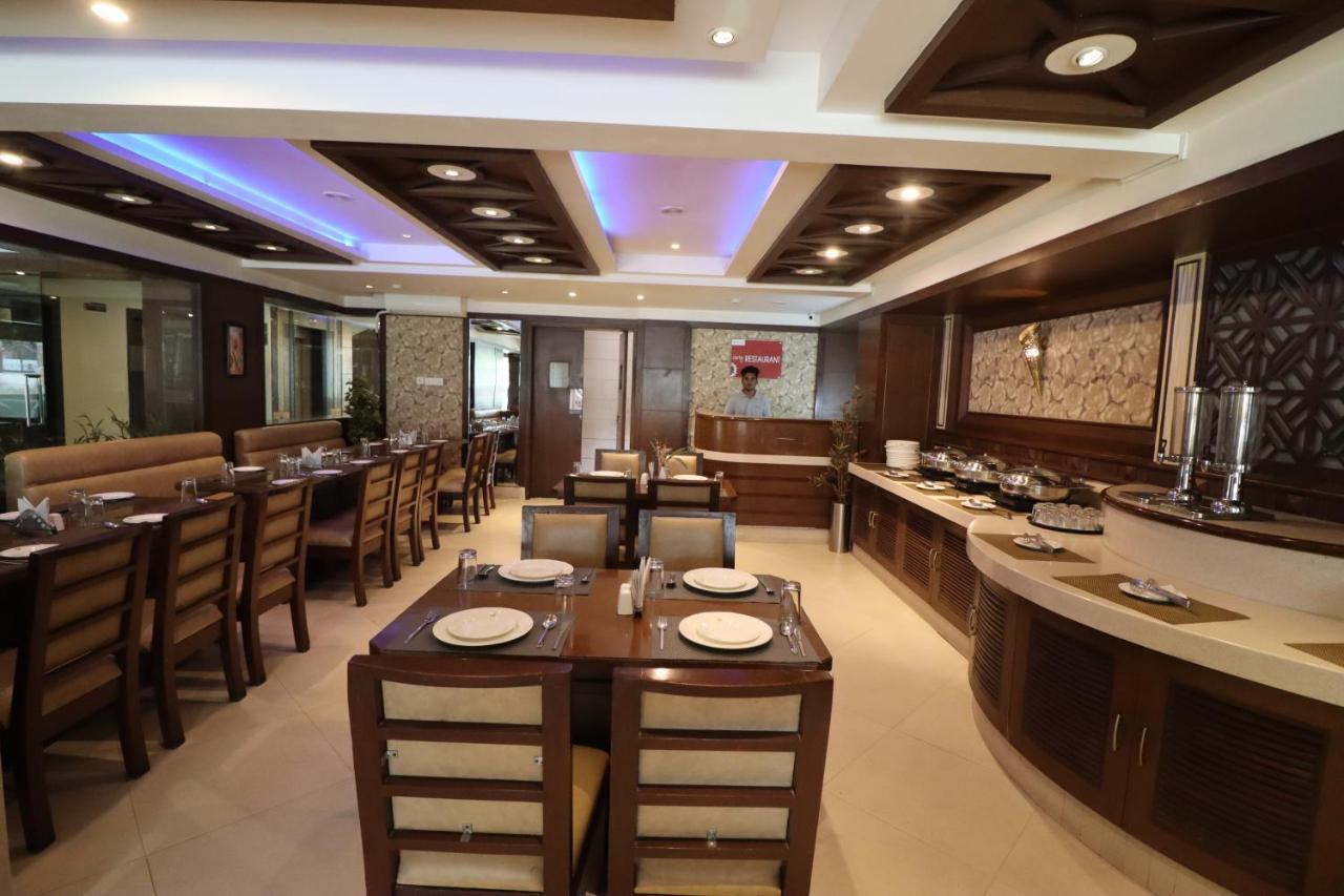 Crestmont Ashapurna Jaipur, Banipark Hotel Luaran gambar