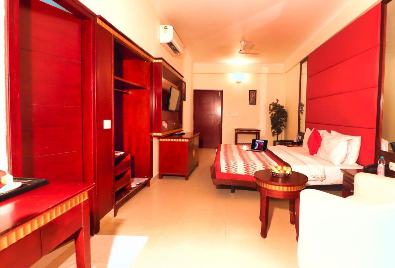 Crestmont Ashapurna Jaipur, Banipark Hotel Luaran gambar