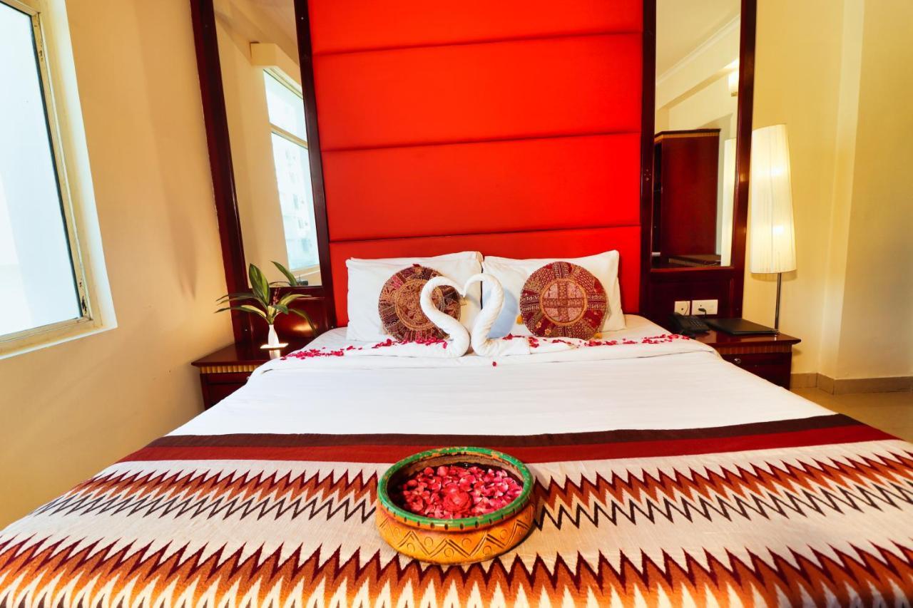 Crestmont Ashapurna Jaipur, Banipark Hotel Luaran gambar