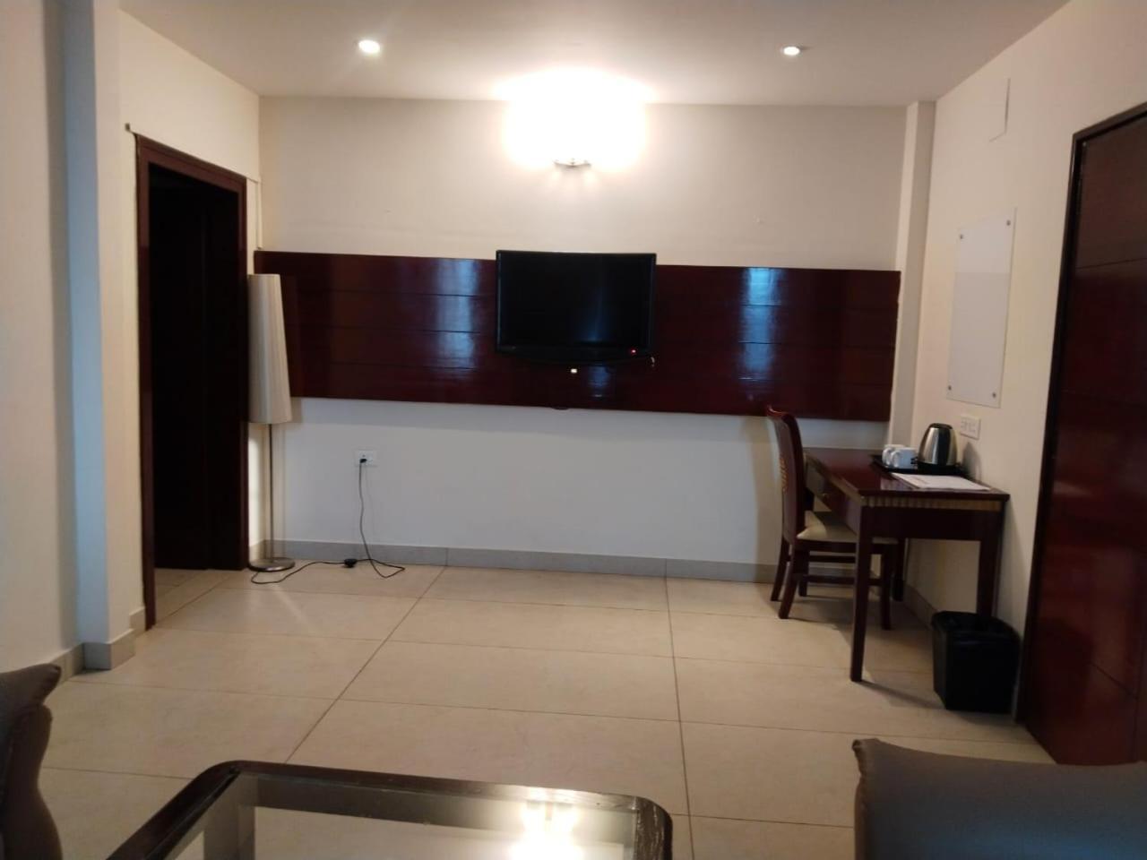 Crestmont Ashapurna Jaipur, Banipark Hotel Luaran gambar